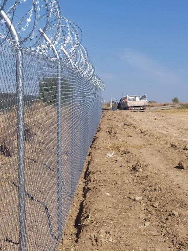 Περίφραξη τύπου ΝΑΤΟ από μεταλλικό πλέγμα, ανθεκτικό