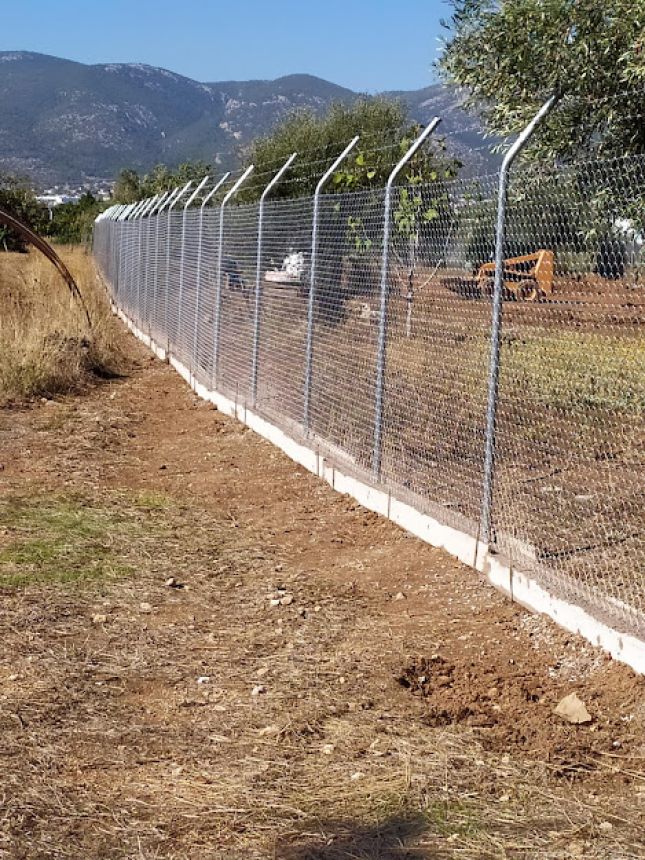Περίφραξη τύπου ΝΑΤΟ από μεταλλικό πλέγμα, ανθεκτικό
