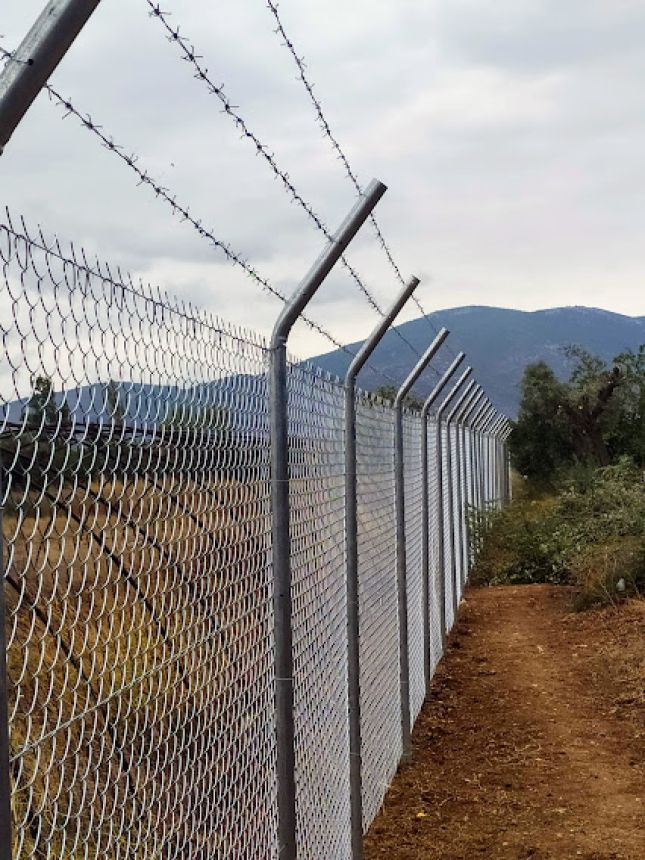 Περίφραξη τύπου ΝΑΤΟ από μεταλλικό πλέγμα, ανθεκτικό
