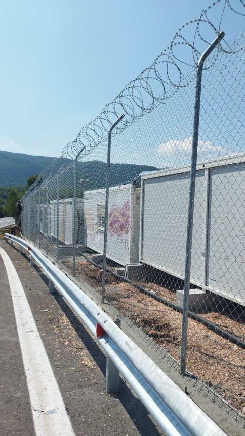 Περίφραξη Τύπου ΝΑΤΟ σε οικόπεδο στον Πόρο