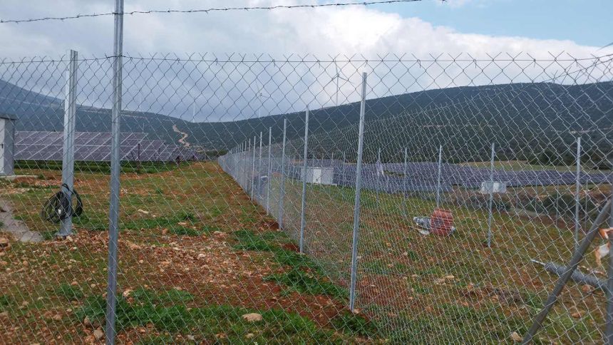 Περίφραξη Φωτοβολταϊκού πάρκου