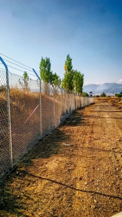 Περίφραξη Τύπου ΝΑΤΟ σε οικόπεδο στον Πόρο