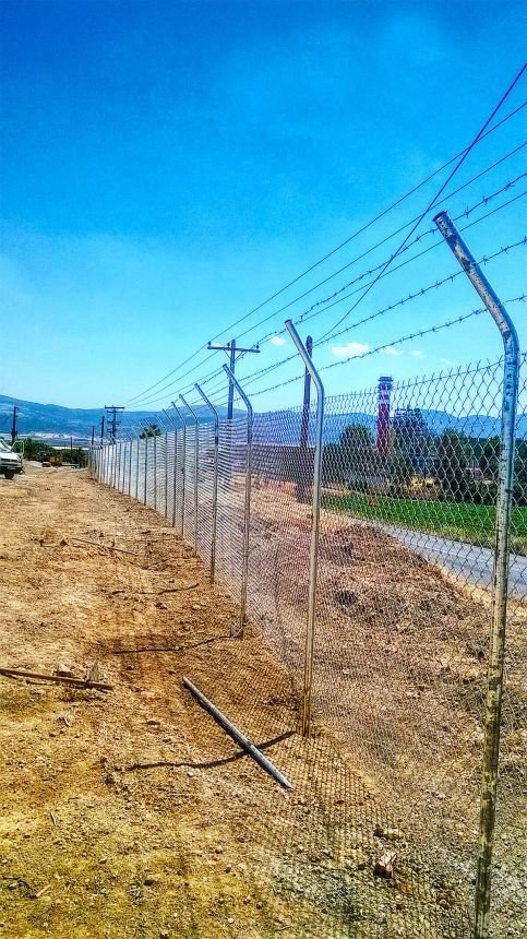 Περίφραξη τύπου ΝΑΤΟ από μεταλλικό πλέγμα, ανθεκτικό